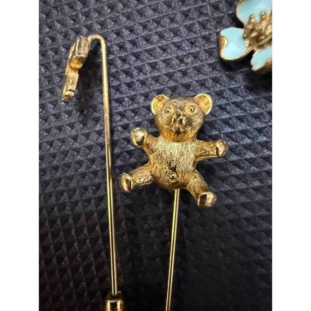 Vintage Hat Pins set. Gold tone. READ